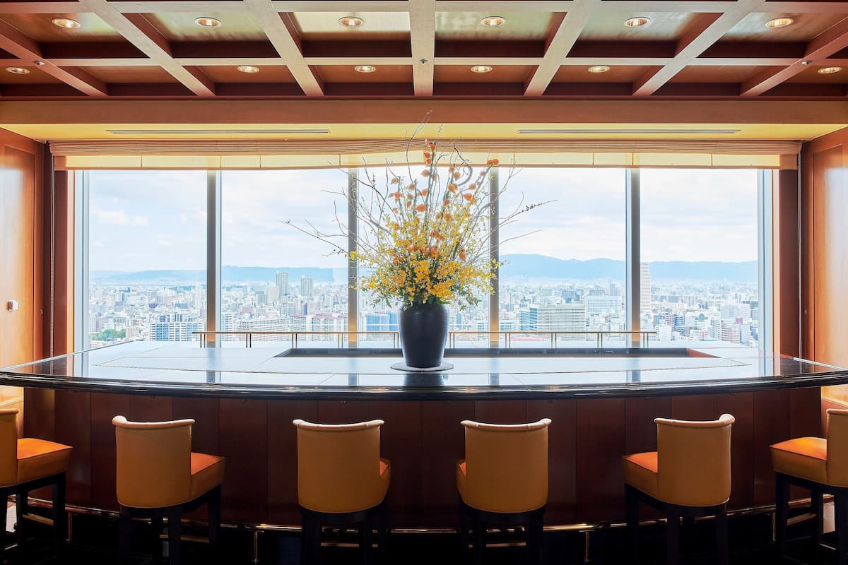 executive lounge