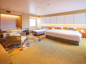 [Plaza Floor] Plaza Corner King (Suite Style)