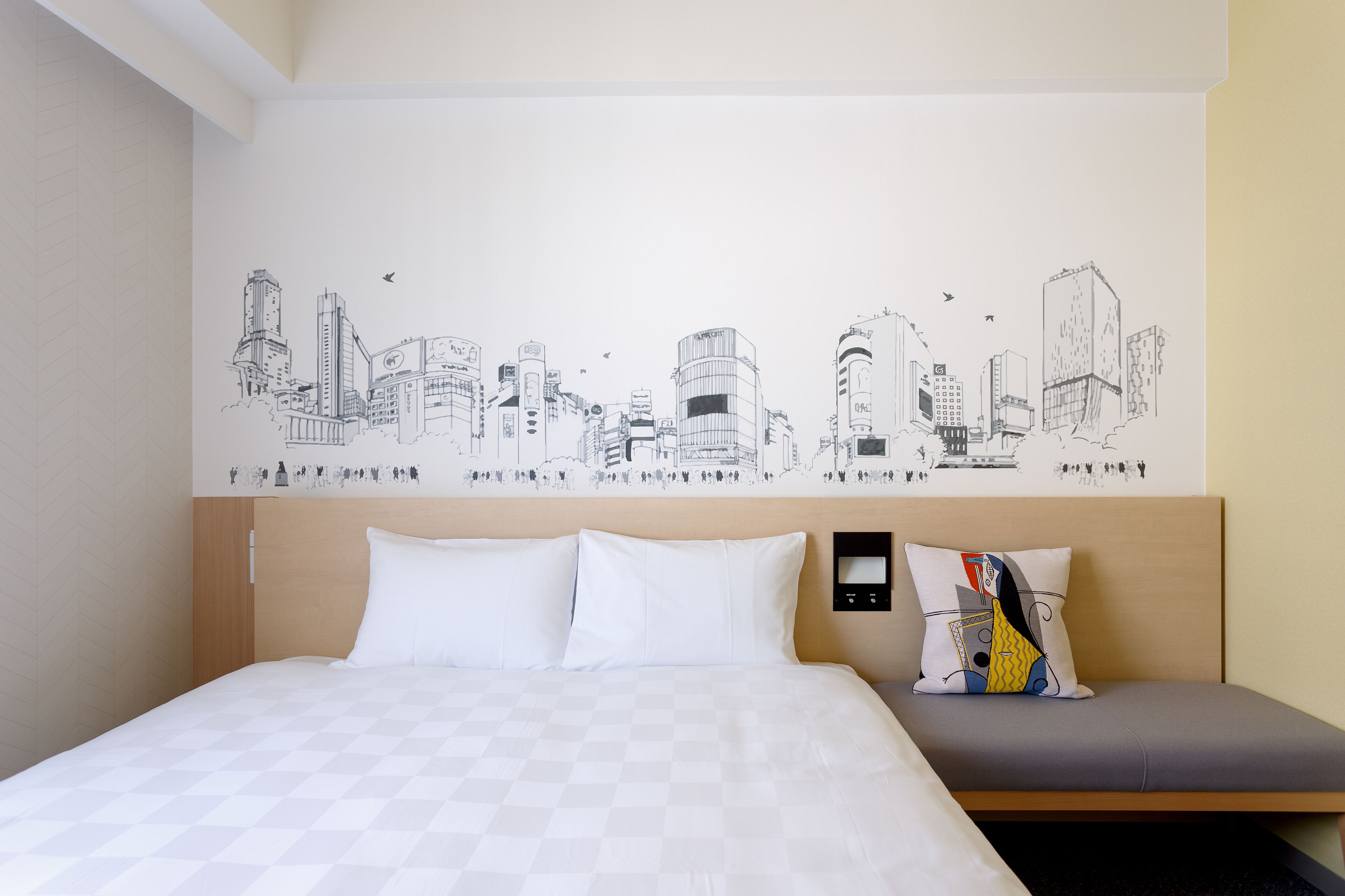 down duvets, in-room safe, desk, blackout curtains