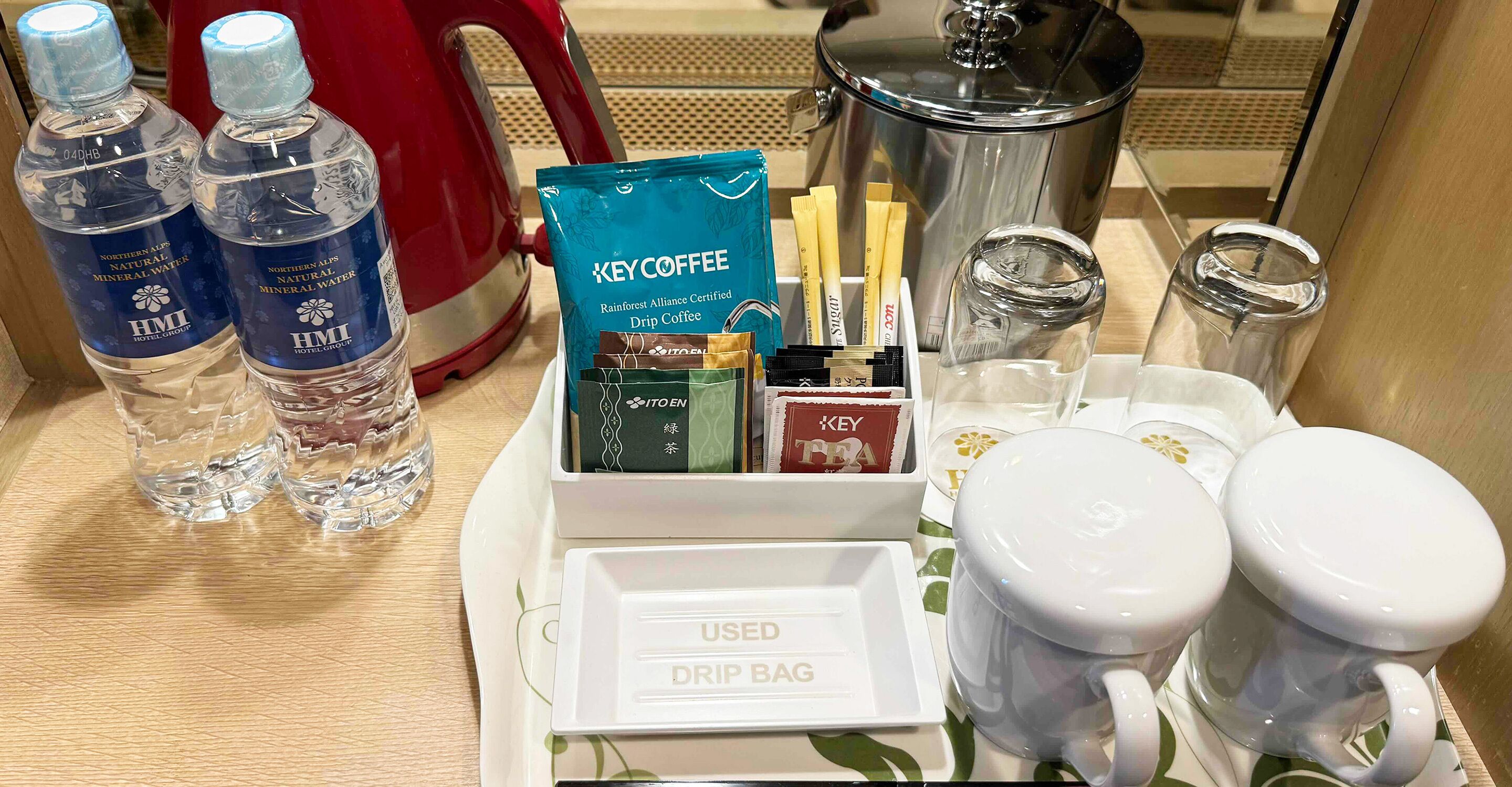 1 bedroom, down duvets, desk, blackout curtains