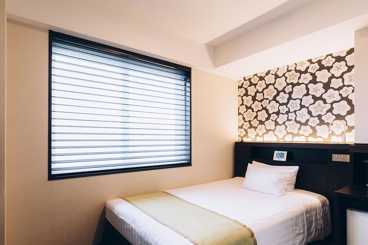 Semi Double Room A- Non-Smoking