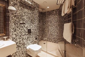 Free toiletries, hair dryer, towels