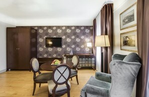 Junior Suite | Living area
