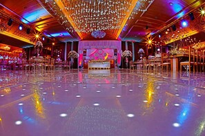 Innenbereich für Hochzeiten