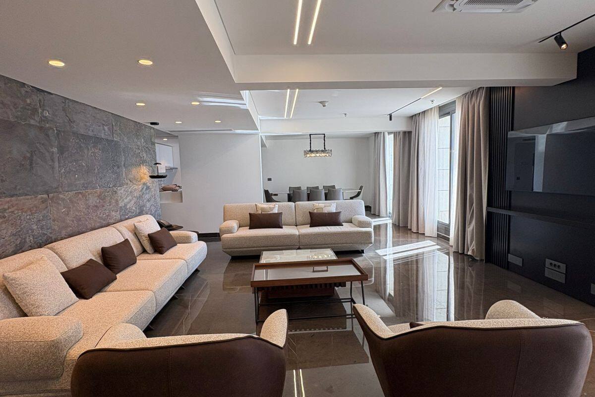 Presidential Suite | 1 bedroom, minibar, in-room safe, desk