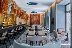 2 bars/lounges, Champagne bar - Neringa Hotel (Vilnius)