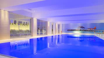 Indoor pool, seasonal outdoor pool, sun loungers