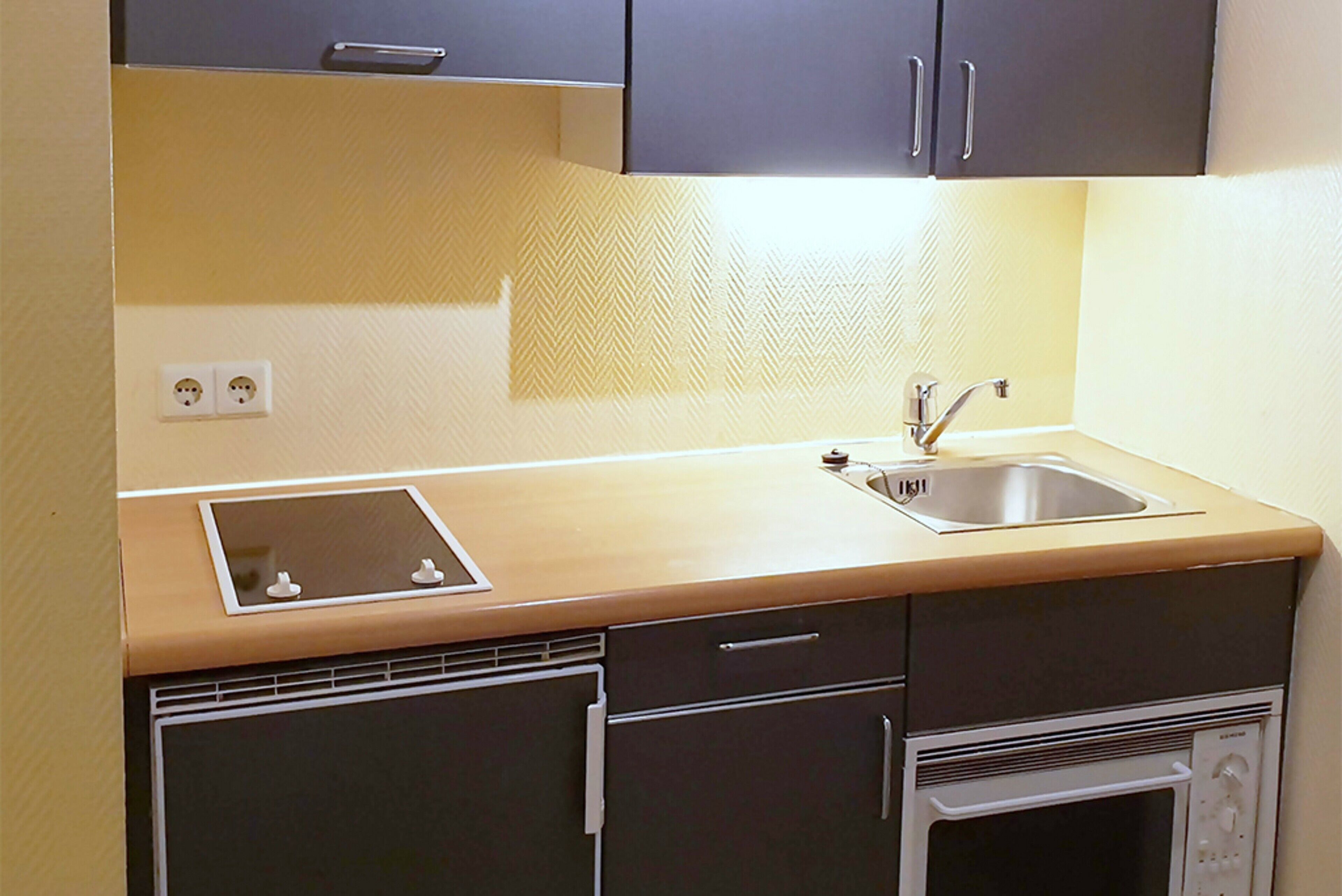 studio (residence) | private kitchenette