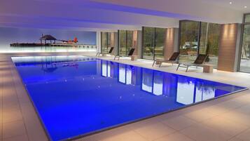 Indoor pool, seasonal outdoor pool, sun loungers