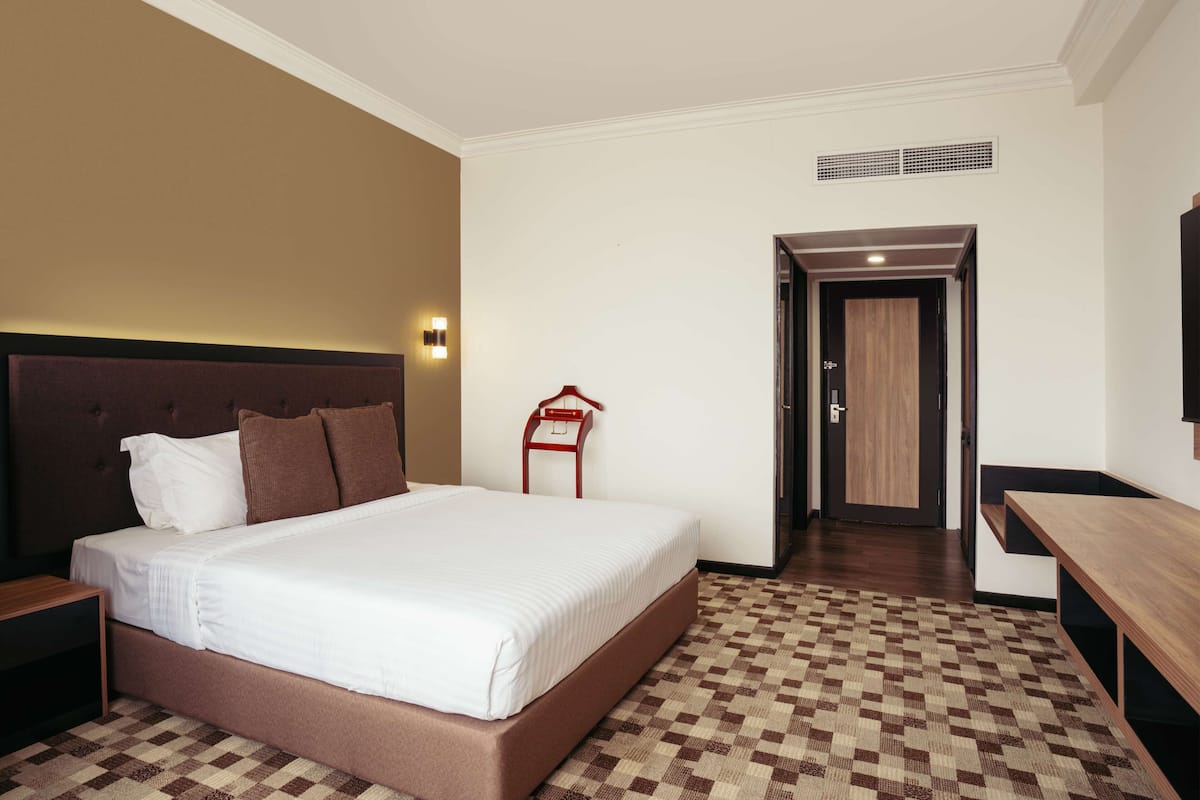 Premier Double Room, 1 King Bed