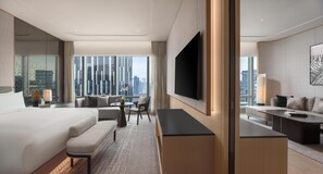 高級寢具、迷你吧、客房內保險箱、遮光布/窗簾