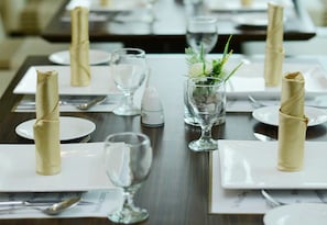 Dining - Pacific Regency Hotel Suites (Kuala Lumpur)