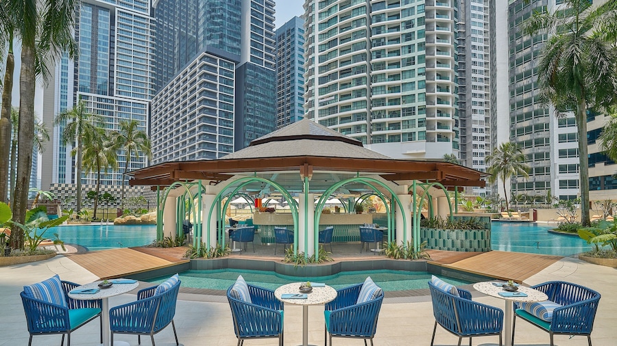 Renaissance Kuala Lumpur Hotel & Convention Centre