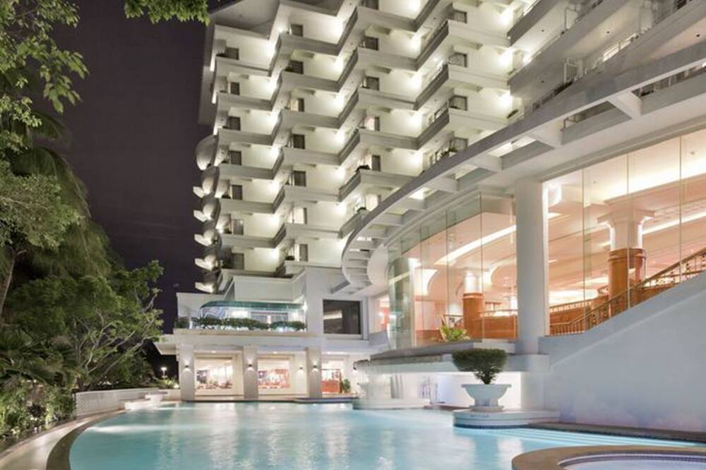 Dorsett Grand Labuan