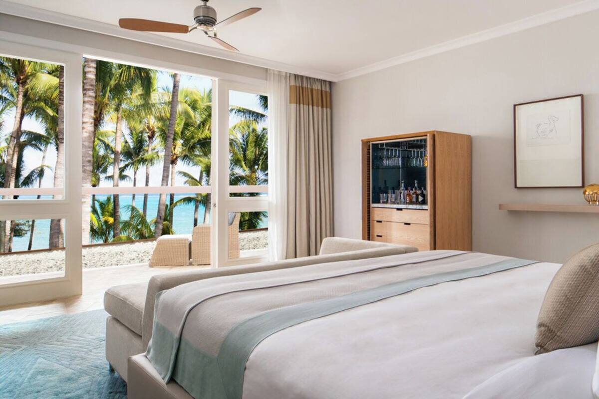 Ropa de cama de alta calidad y artículos del minibar gratis 