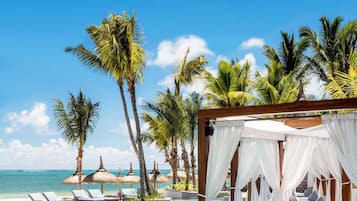 3 piscines extérieures, tentes de plage, parasols de plage