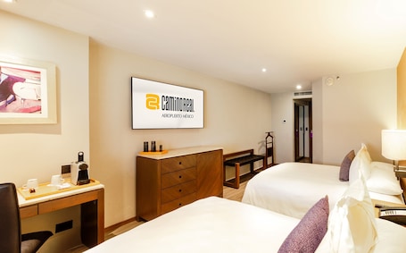 Camino Real Club Double Breakfast Included for Adults only | Premium bedding, in-room safe, desk, blackout drapes. Camino Real Aeropuerto Mexico