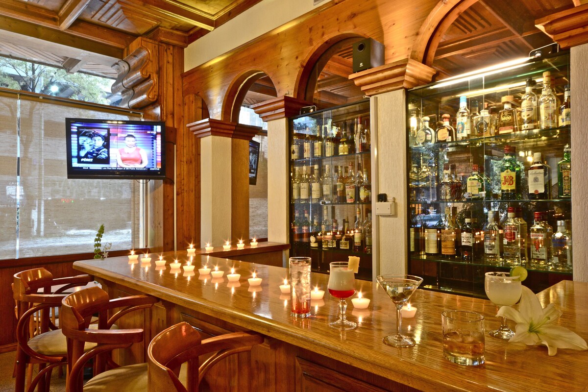 HOTELS IN PF FFIKON SZ intelligence overview