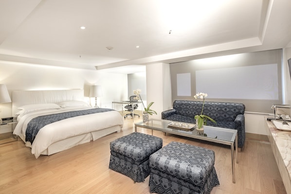 Egyptian cotton sheets, premium bedding, down comforters, in-room safe