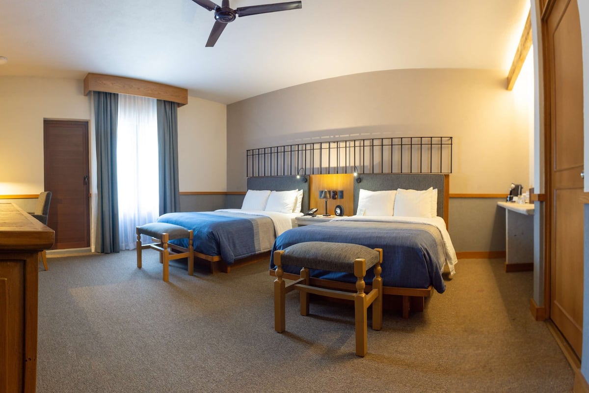 1 bedroom, minibar, in-room safe, desk