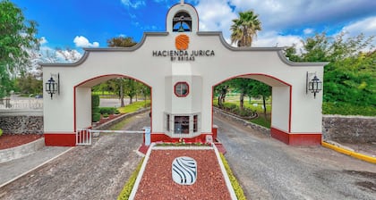 Hacienda Jurica by Brisas