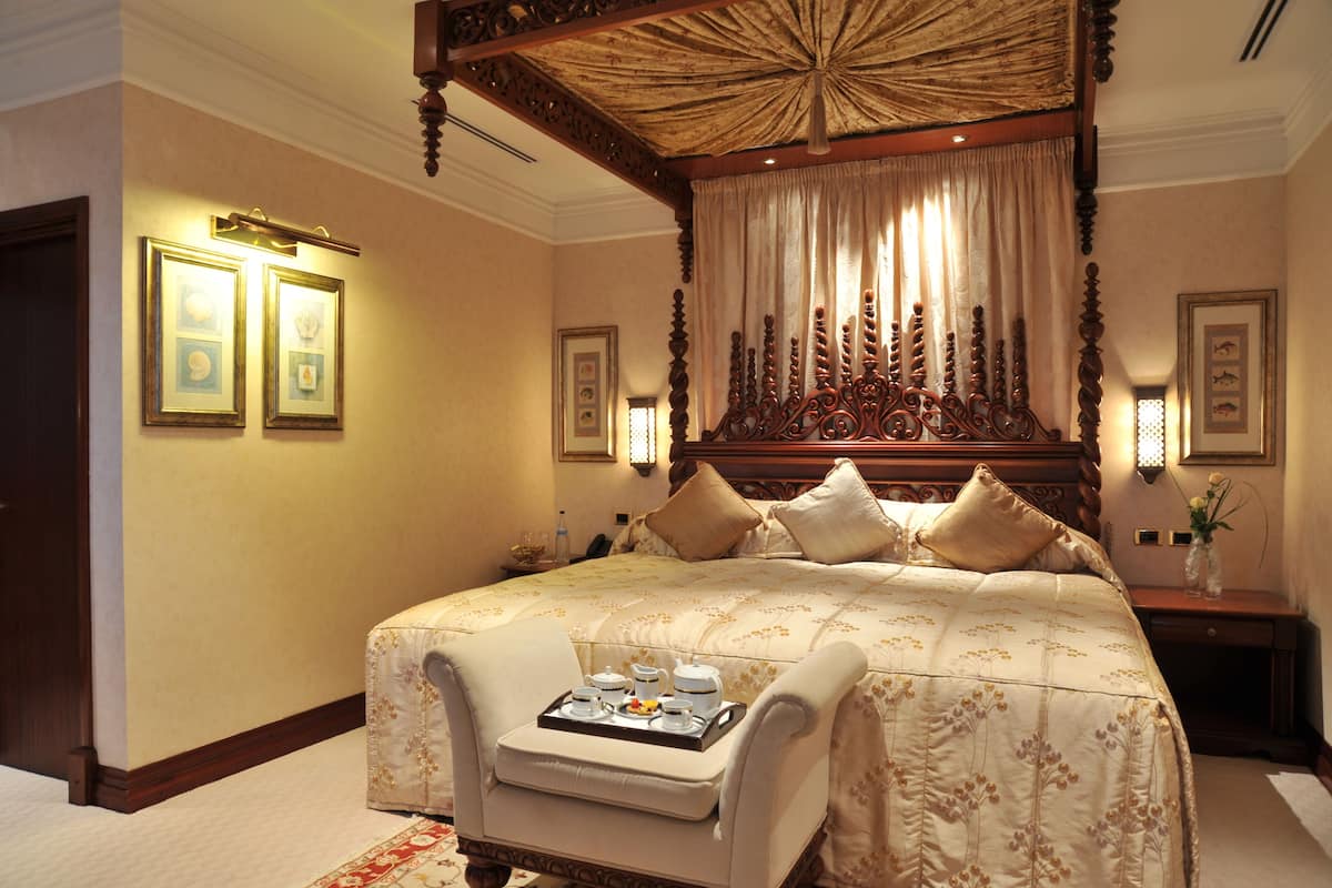 Minibar, in-room safe, desk, blackout curtains