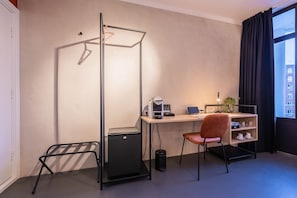 Suite | 1 Schlafzimmer, Schreibtisch, laptopgeeigneter Arbeitsplatz