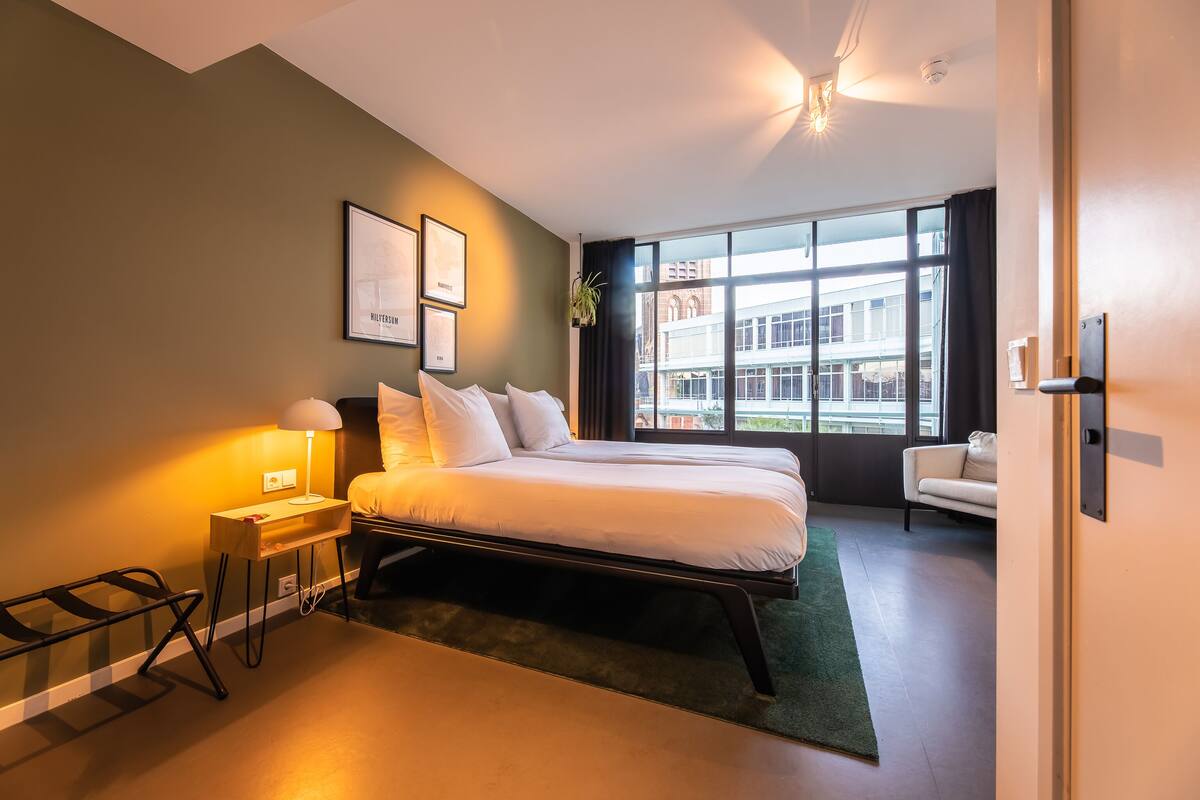 superior room, city view | desk, laptop workspace, iron/ironing board, free wifi