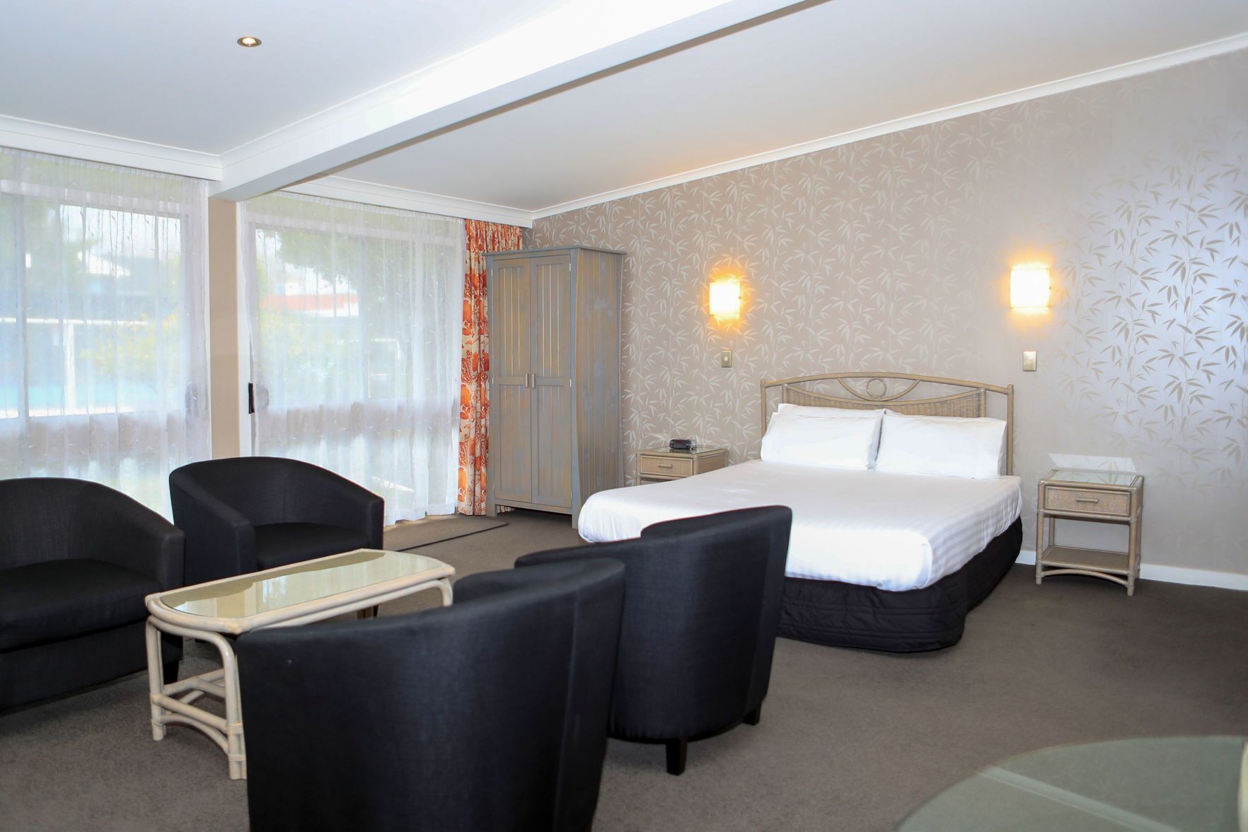 Ropa de cama de alta calidad, decoración personalizada y escritorio 