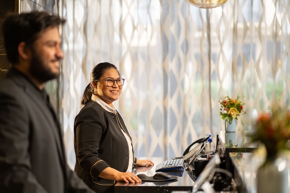 Lobby - Mövenpick Hotel Wellington (Wellington)