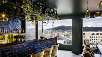 Café da manhã, almoço e jantar