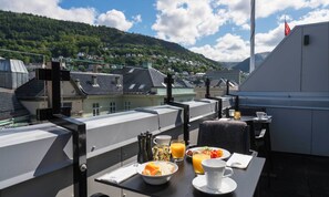 Free daily full breakfast - Thon Hotel Bristol Bergen (Bergen)