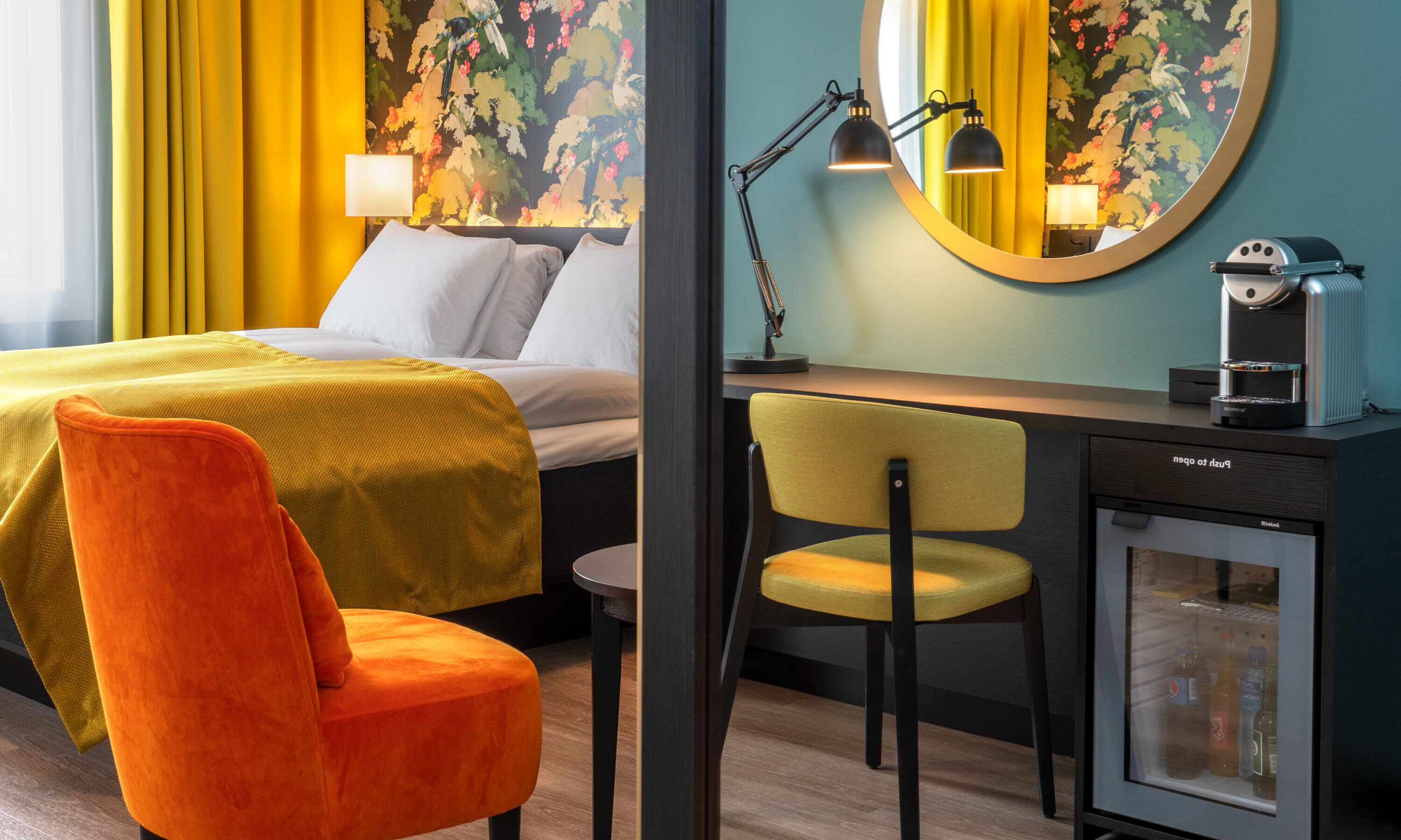 superior room, non smoking | hypo-allergenic bedding, minibar, in-room safe, individually decorated