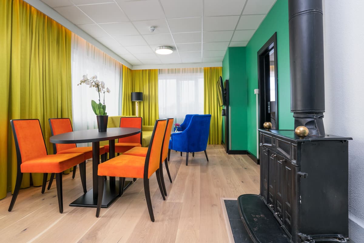 Suite, Nichtraucher | Hochwertige Bettwaren, Pillowtop-Betten, Minibar, Zimmersafe