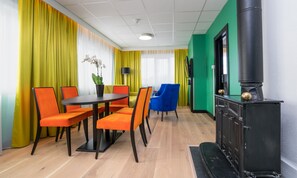 Suite, Non Smoking - Thon Hotel Europa (Oslo)