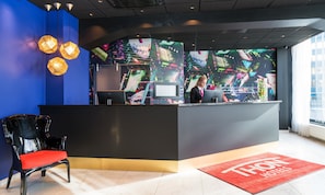 Lobby-Lounge