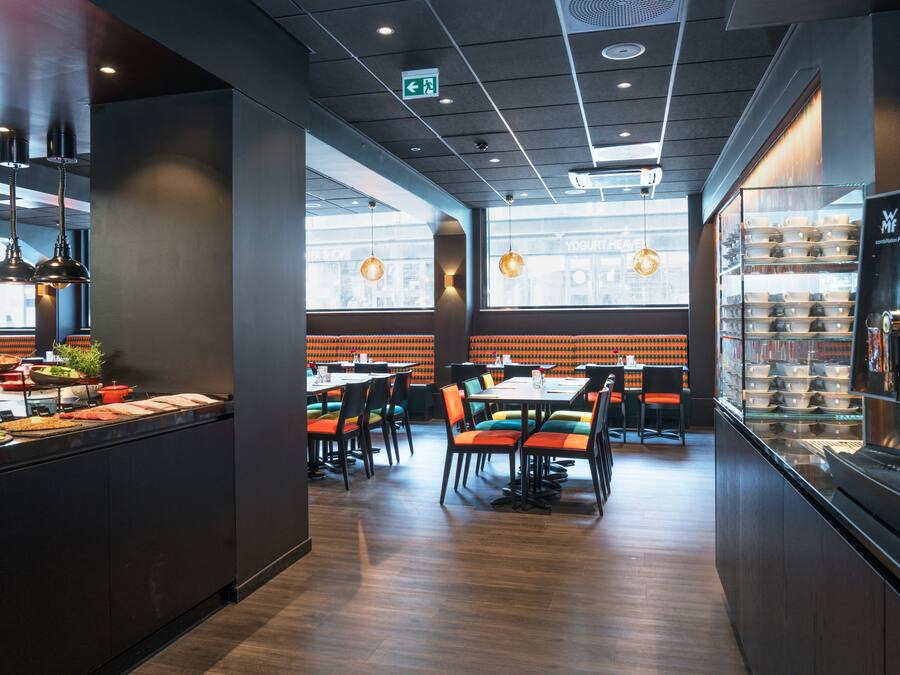 Frokost, lunsj og middag serveres