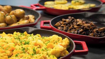 Free daily buffet breakfast