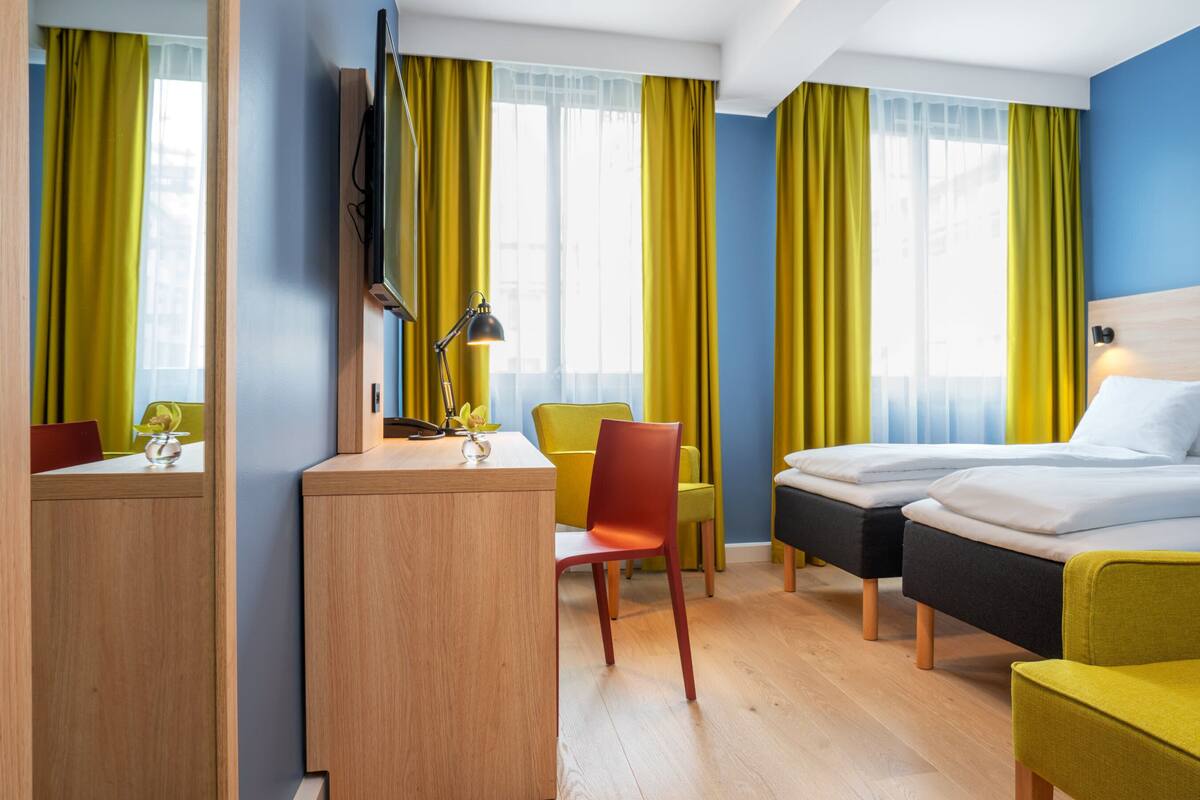 Literie de qualité supérieure, surmatelas, Wi-Fi gratuit, réveils