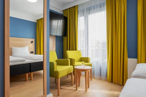 Premium bedding, pillow-top beds, free WiFi, bed sheets