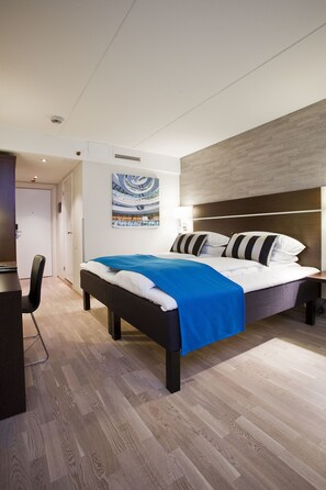 1 bedroom, in-room safe, desk, free WiFi