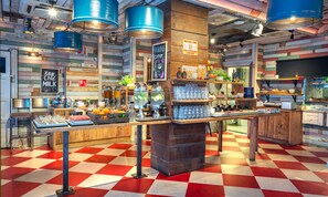 Tägliches inbegriffenes Frühstücksbuffet