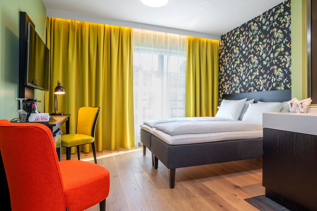 Standard-Doppelzimmer, Nichtraucher | Hochwertige Bettwaren, Pillowtop-Betten, Minibar, Zimmersafe