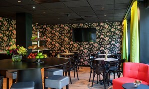 Bar (on property) - Thon Hotel Gyldenløve (Oslo)