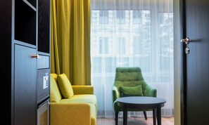 Superior Room, Non Smoking | Premium bedding, pillowtop beds, minibar, in-room safe