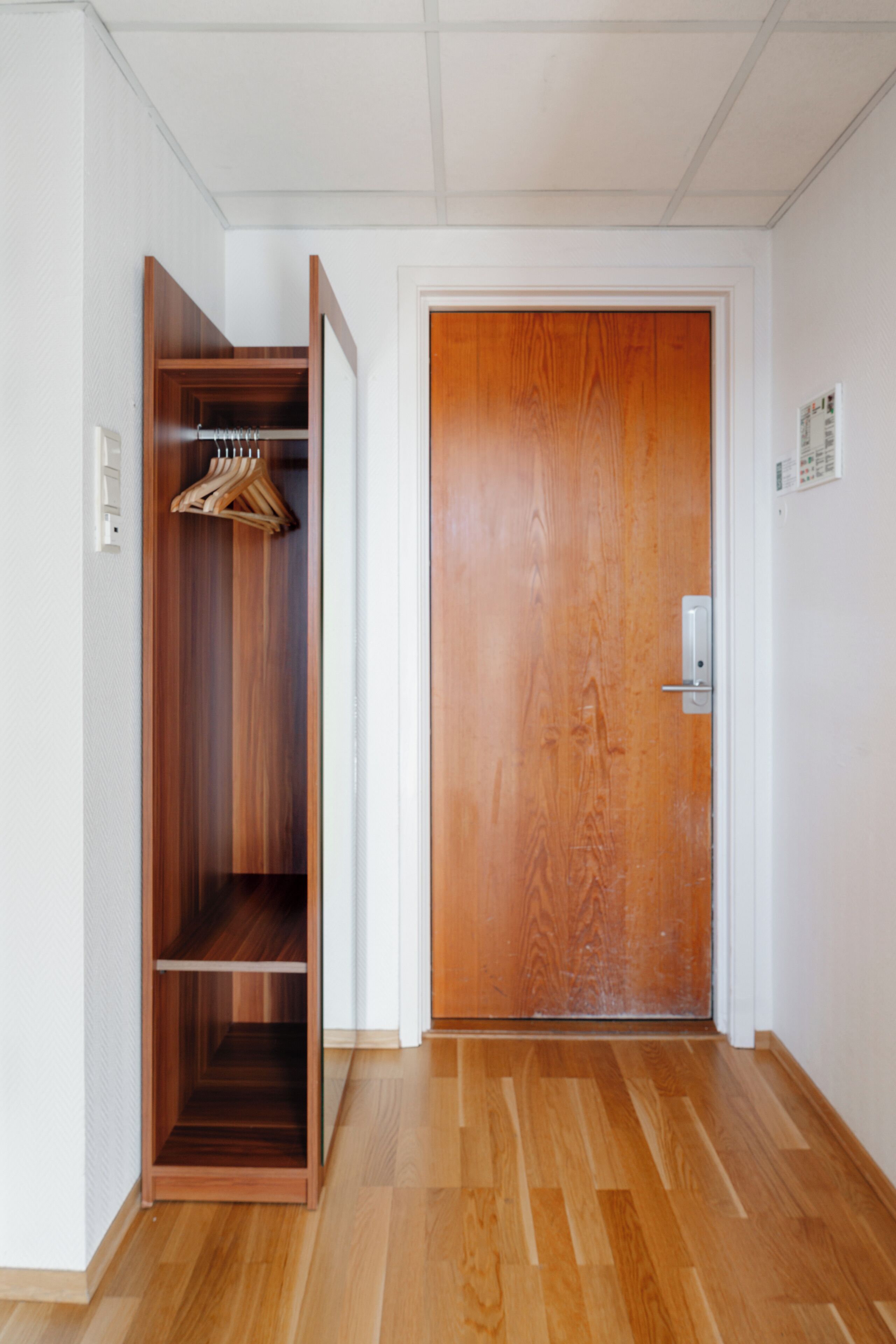 triple room | 1 bedroom, desk, free wifi, bed sheets