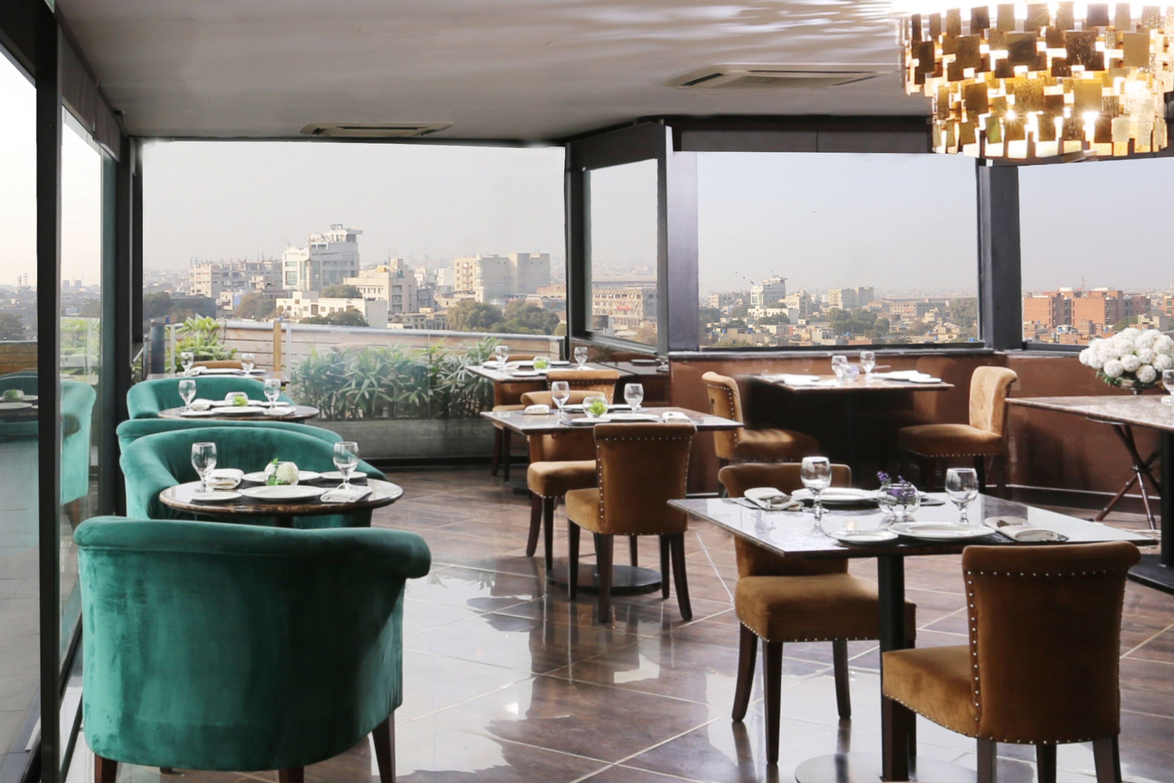 3 restaurants, Chinese cuisine