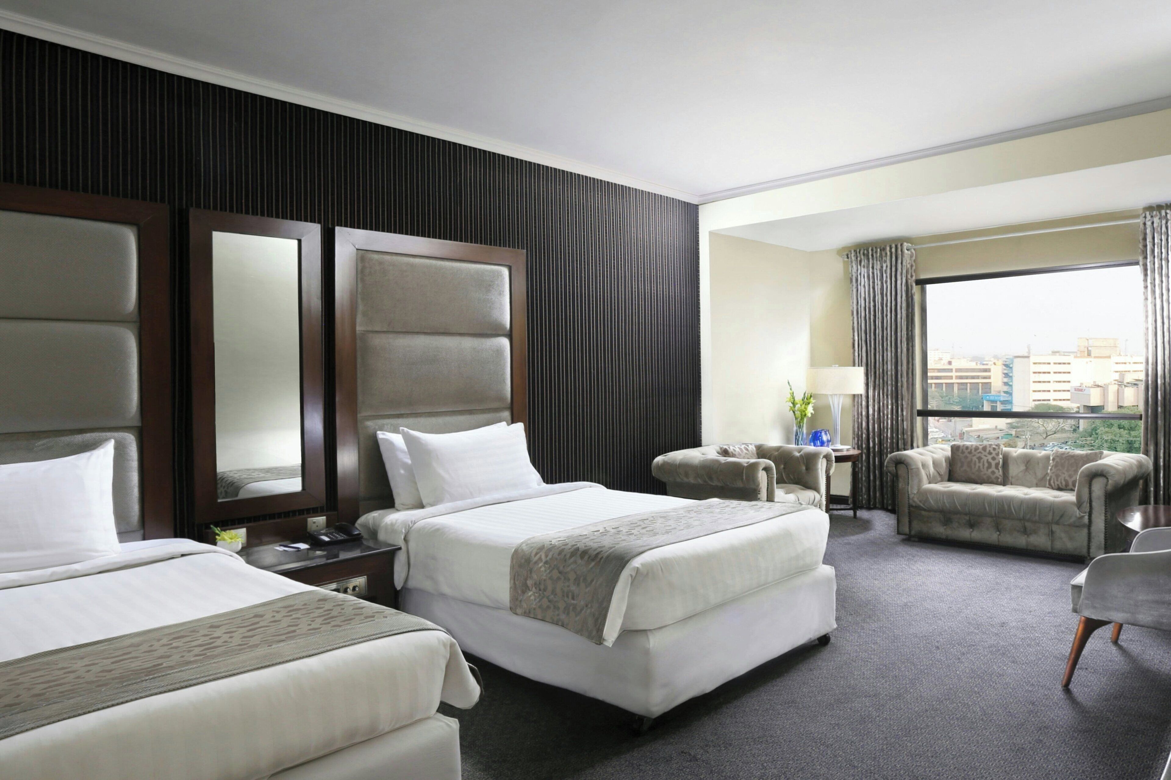 Classic Room, 2 Twin Beds, City View | Minibar, in-room safe, iron/ironing board, WiFi