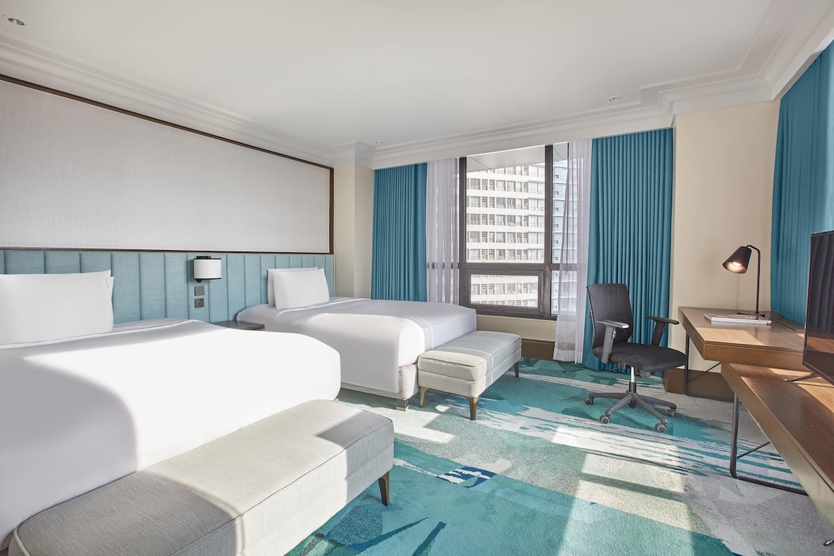 Ropa de cama de alta calidad, edredón y minibar