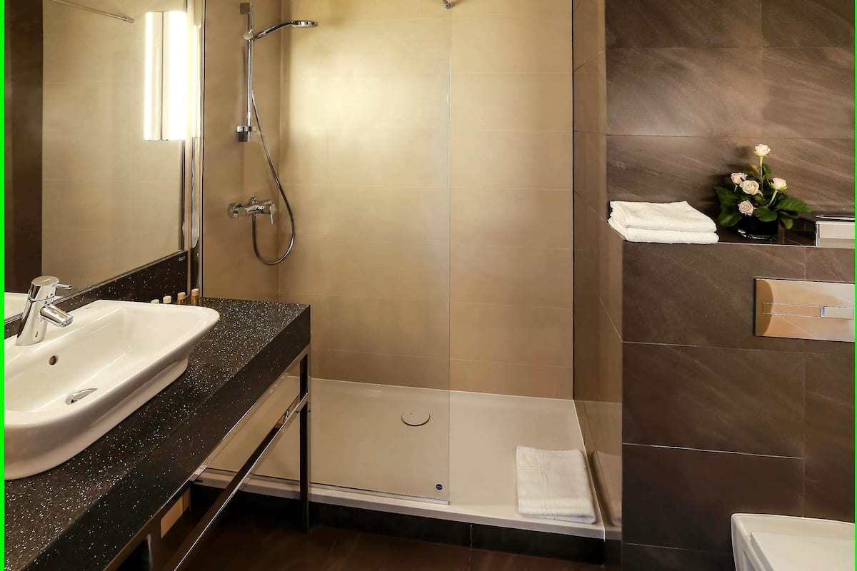 Privilege - Rum - 1 dubbelsäng - havsutsikt | 1 sovrum, skrivbord, strykjärn/strykbräda och extrasängar